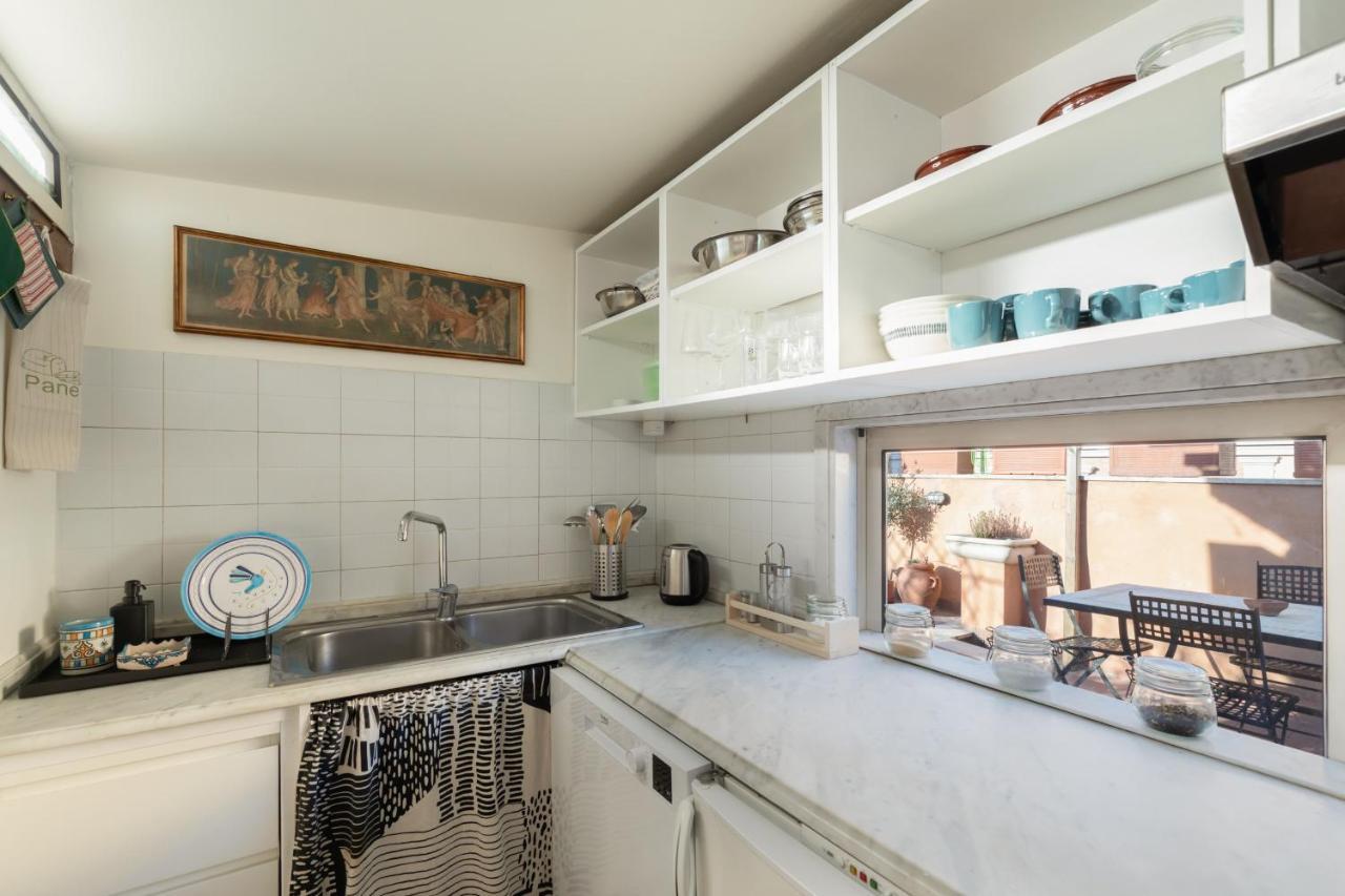 Bright And Comfy Terraced Apartment In Trastevere Rom Exterior foto