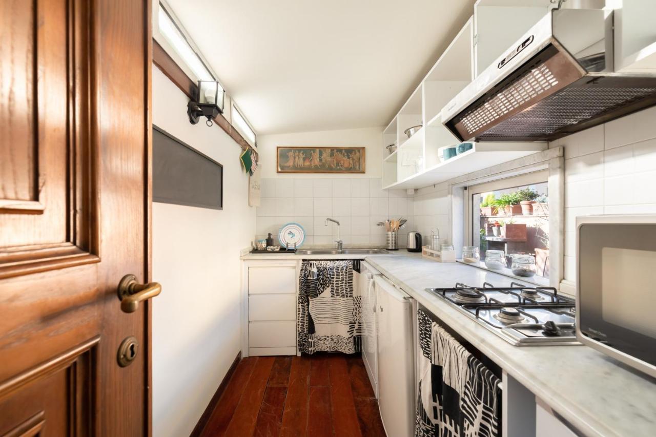 Bright And Comfy Terraced Apartment In Trastevere Rom Exterior foto